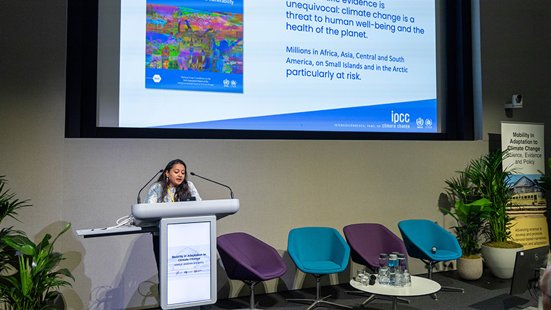 Chandni Singh presenting at the conference